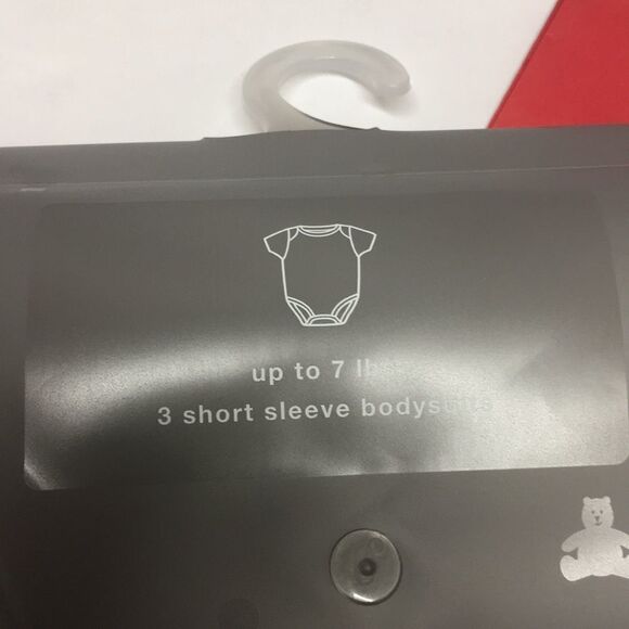 New Gap 3 short sleeve bodysuits - Picture 4 of 4